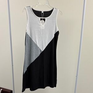 Stylish Black and White Top